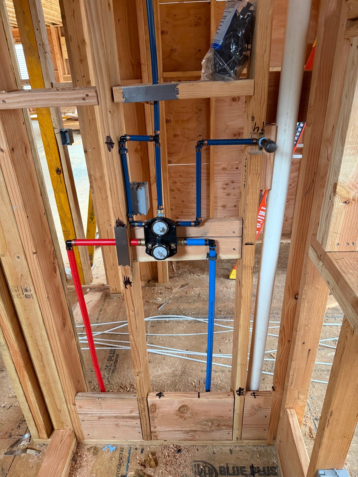 Gas Leaks & Backflow Maintenance by Aqua Blue